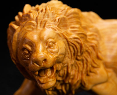 Sculpture Lion en Bois