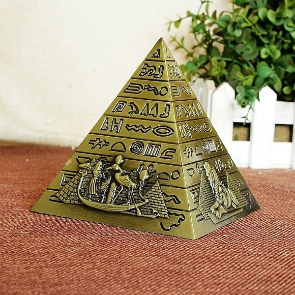 Egypt Pyramid Statue 